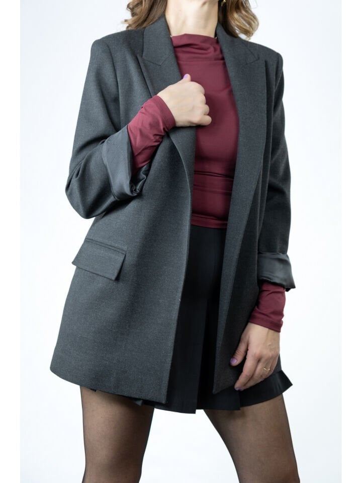 Kol Kıvırma Detaylı Gri Kadın Blazer Ceket