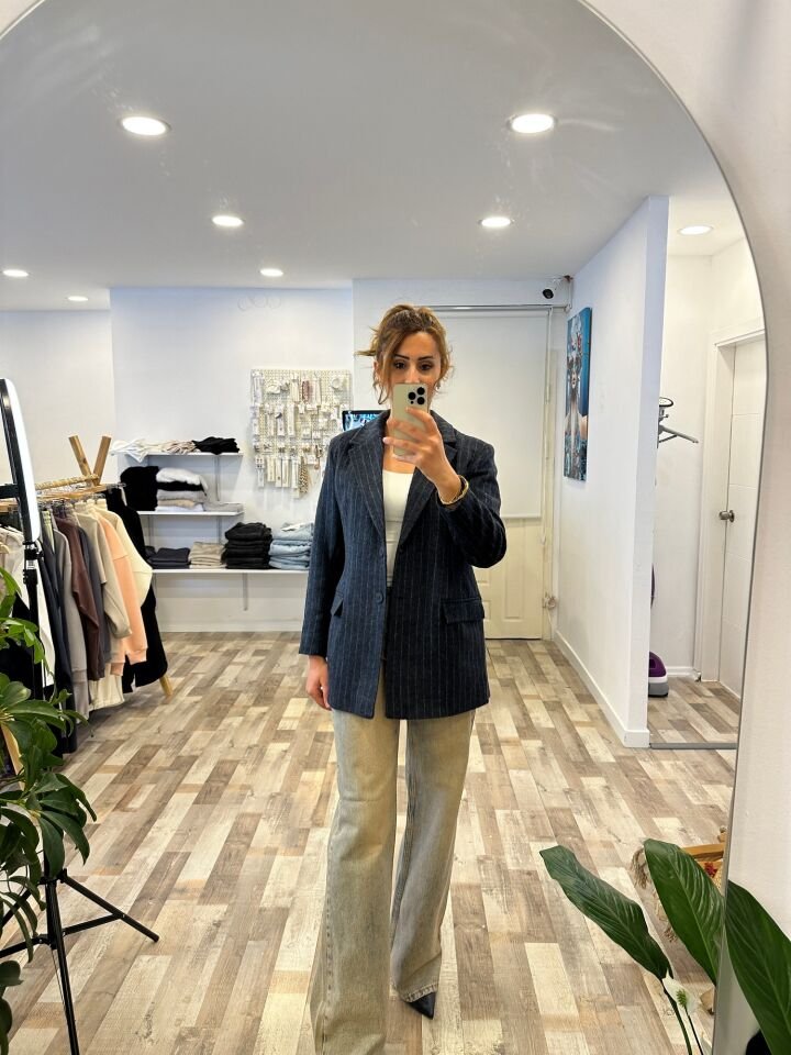 Kaşe Çizgili Lacivert Kadın Blazer